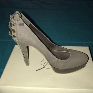 4.5 in heel